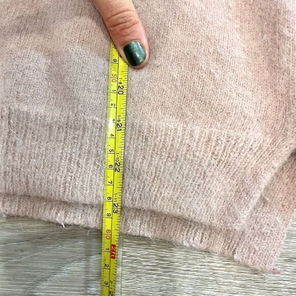 Amore Pink Angora Rabbit Hair Soft Sweater Relaxed fit Mock neck sz M - Picture 5 of 6